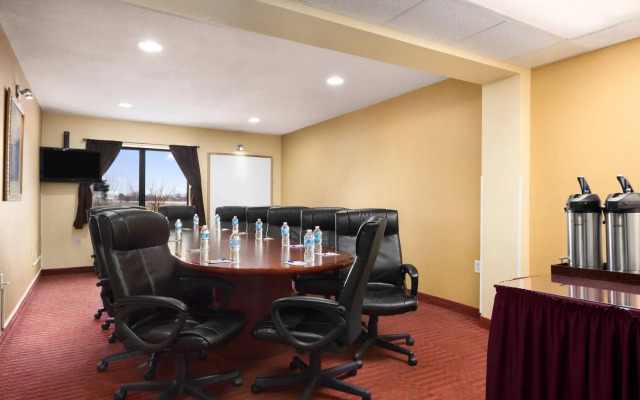 Baymont Inn and Suites Springfield