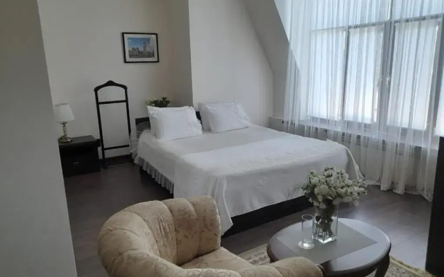 Hotel KREZ