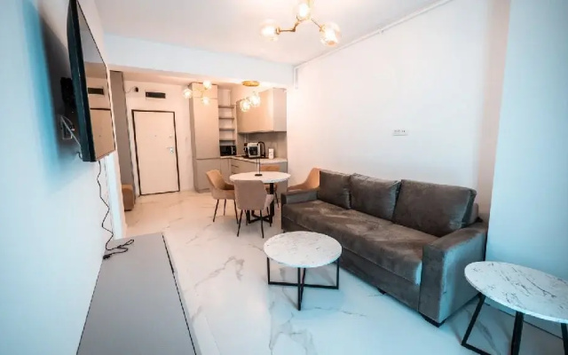 WAVE 4 PROMENADA APARTMENTS cm