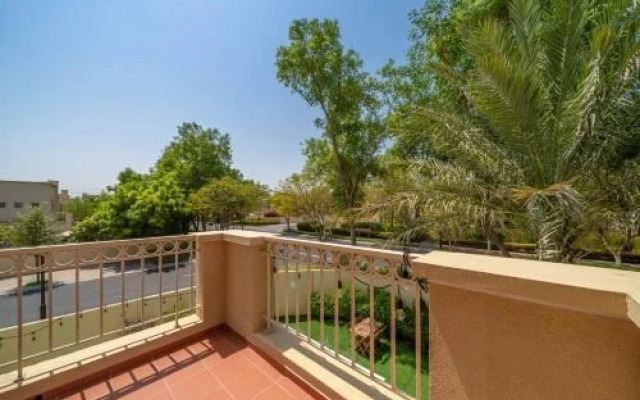 ALH Vacay - Springs 8 The Greens