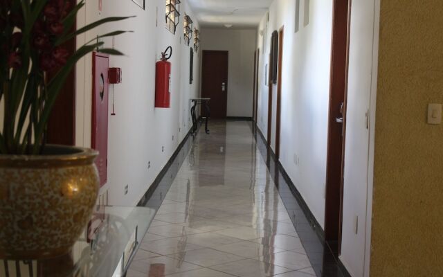 Paradies Hotel Express
