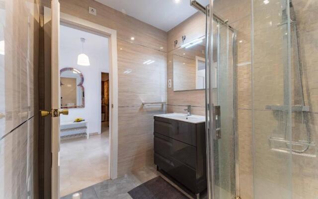 61-Beach Front Apartment with Stunning Views in Fuengirola