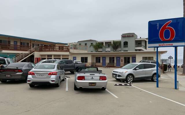 Motel 6 Pismo Beach - Pacific Ocean