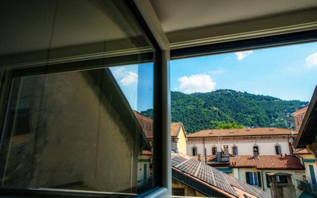 Caesar Suites On Lake Como - By House Of Travelers -