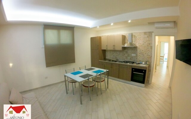 Antonio e Maria Home