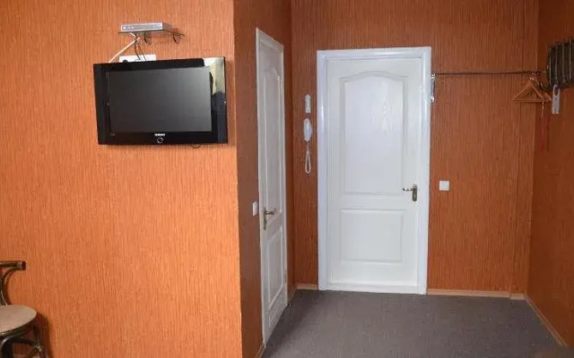 Transit Hotel