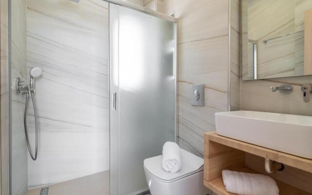 Spartakos Luxury Villa 2
