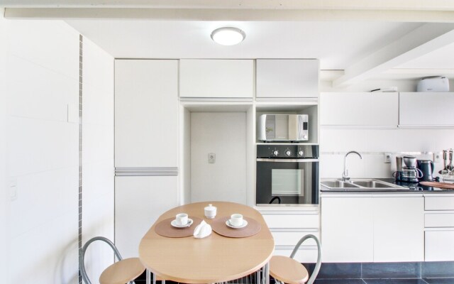 Radiante apartamento Van Gogh 1304