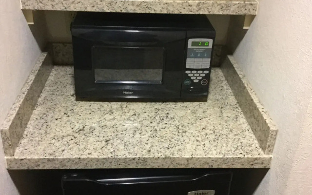 Comfort Suites Myrtle Beach Central