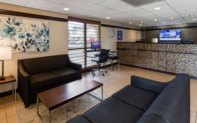 SureStay Hotel by Best Western East Brunswick