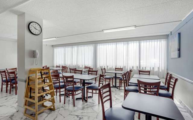 Best Western Rutgers University Hotel