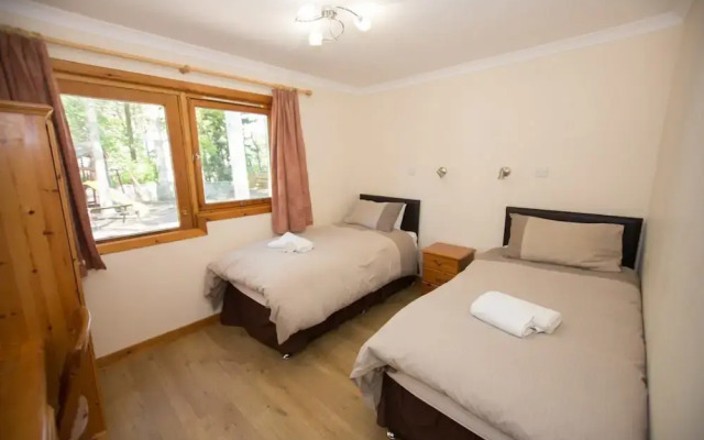 Invercauld Lodges
