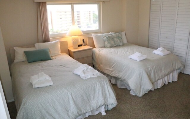 Jamaica Royale 606 - 2 Br Condo