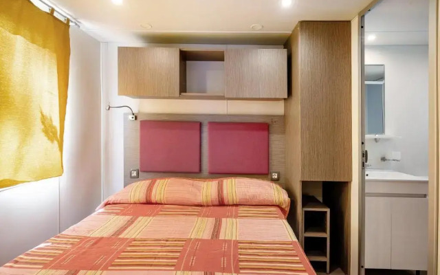 Camping Grande Italia Vulcano 5