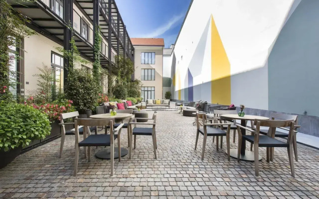 Savona 18 Suites
