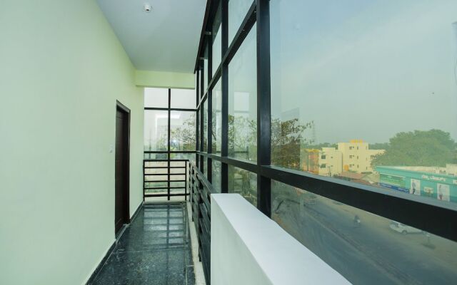 OYO 19704 Sai Dham Comfort