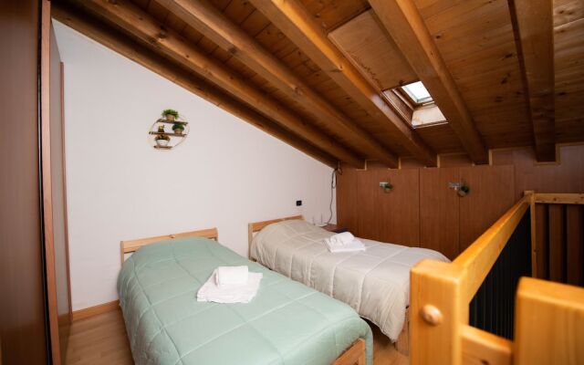 The Three Moons Apartment