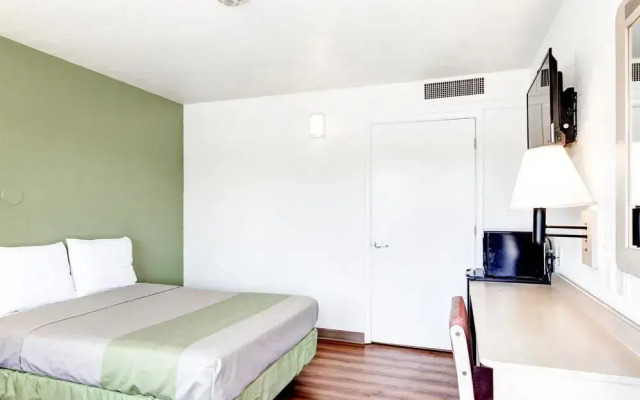 Motel 6 Pocatello
