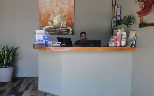 Golden Palm Resort