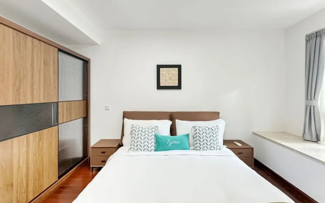 Tyms 2BR with Kitchen 5min to Metro