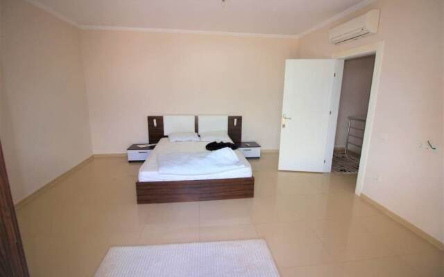 Oba 4 Residence With Swimming Pool