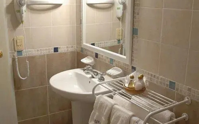 La Barraca Hotel & Resort