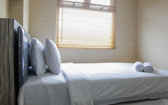 Minimalist 2BR at Green Pramuka Apartment near Shopping Mall – Guest Rooms – Jakarta