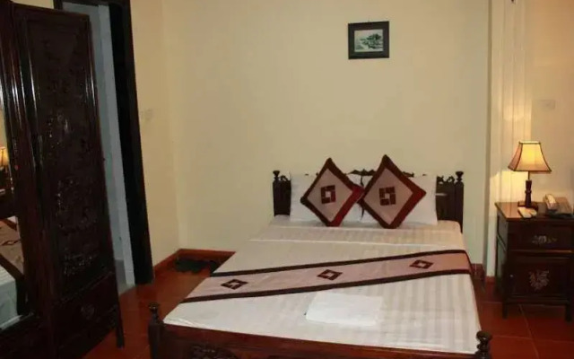 The Tourist Hotel