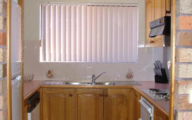 Renas Court, Unit 6, 72 Little Street