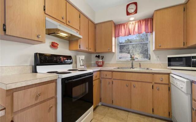 Venice Avalon Home - Three Bedroom Home