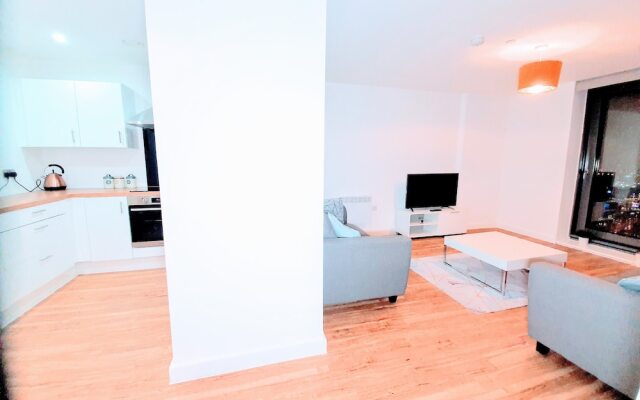 Solo Living - Tower B - Michigan Avenue