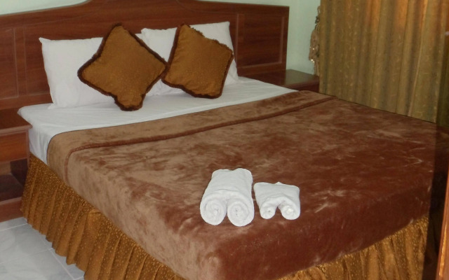 Al Rawdha Hotel Flats