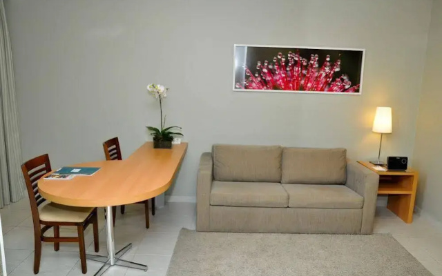 Impar Suites Cidade Nova