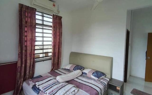 Rumah Banglow Setingkat, 3 Bilik