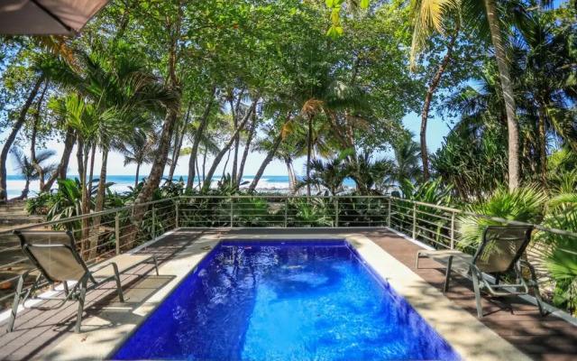 Nekaui Beachfront Villa 1 - Experience Nature