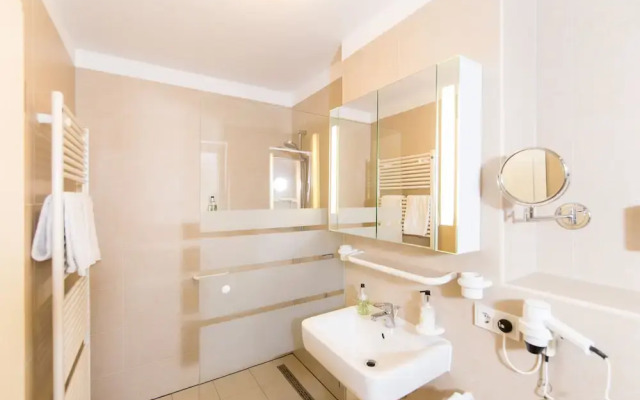Luxury Boarding Suites