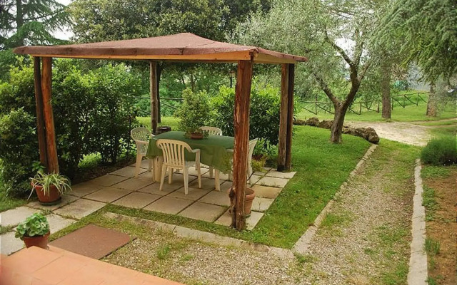 Lilla in Maltraverso