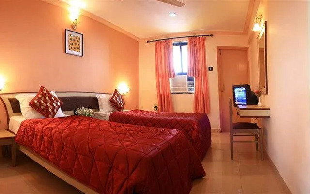 Om Shiv Hotel by Oyo Rooms