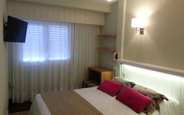 Romina Art Hotel