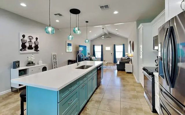 Bayside Abode