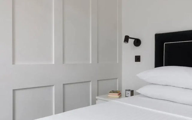 Whittlesey Street II by Onefinestay