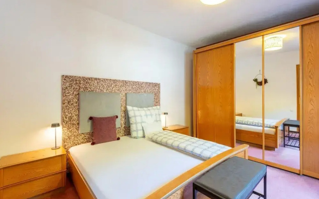 Spacious Apartment With Balcony