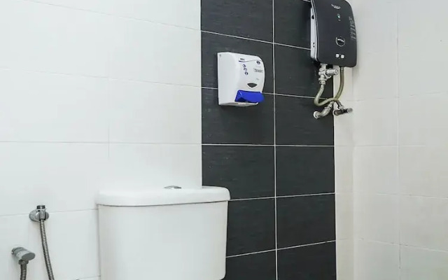 OYO 89330 Hotel Star Inn