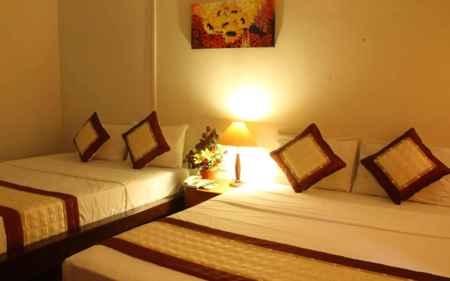Magnolia Hotel