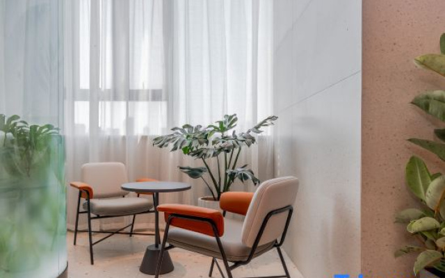 Home Inn Business Travel Hotel (Huansha Road, West Lake, Hangzhou)