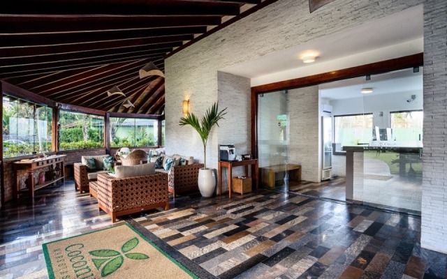Coconut's Maresias Hotel