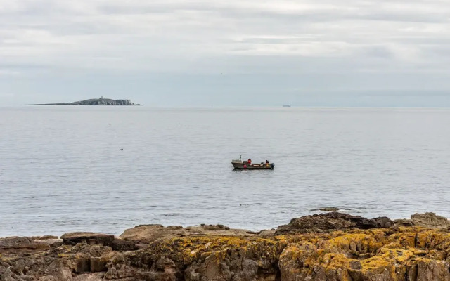 Stunning Shore Front House in Historic Cellardyke