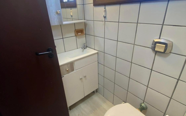 Aluguel Casa Garopaba - 7 quadras do mar