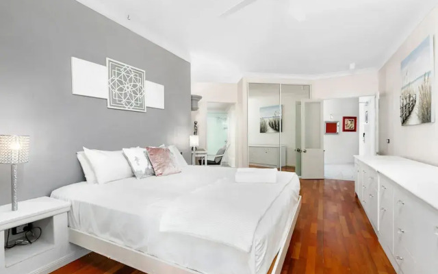 Private Pool Apt. in Alamanda Resort 61