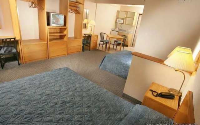 Residence & Conference Centre - Oshawa